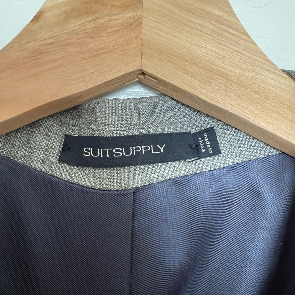 Suitsupply Light Gray Blazer - Picture 2 of 7